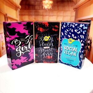 Womens Cigarette Cases for 100s Boss Girl Sassy Classy Lot Flip Top Plastic NWT